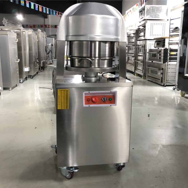 hinh-anh-thuc-te-may-chia-bot-banh-my-36phan